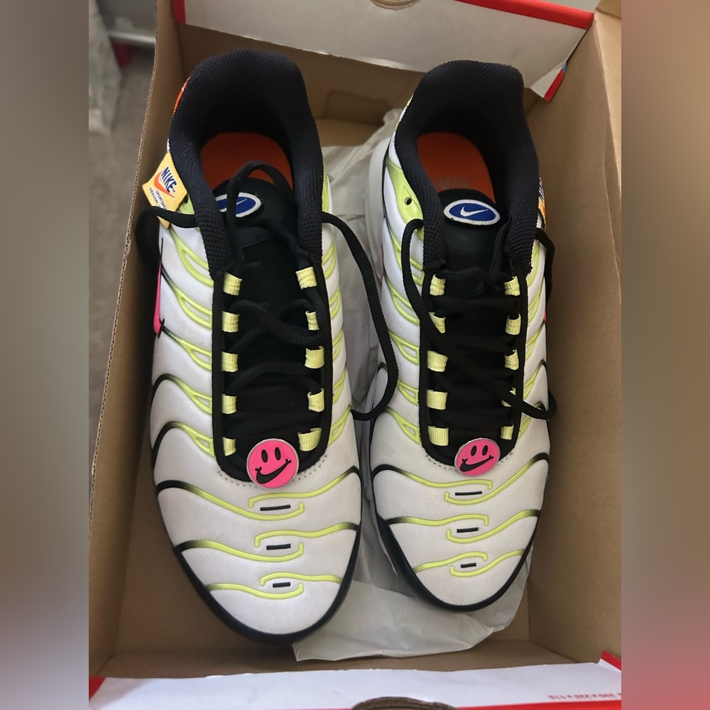 Nike shoes women great condition